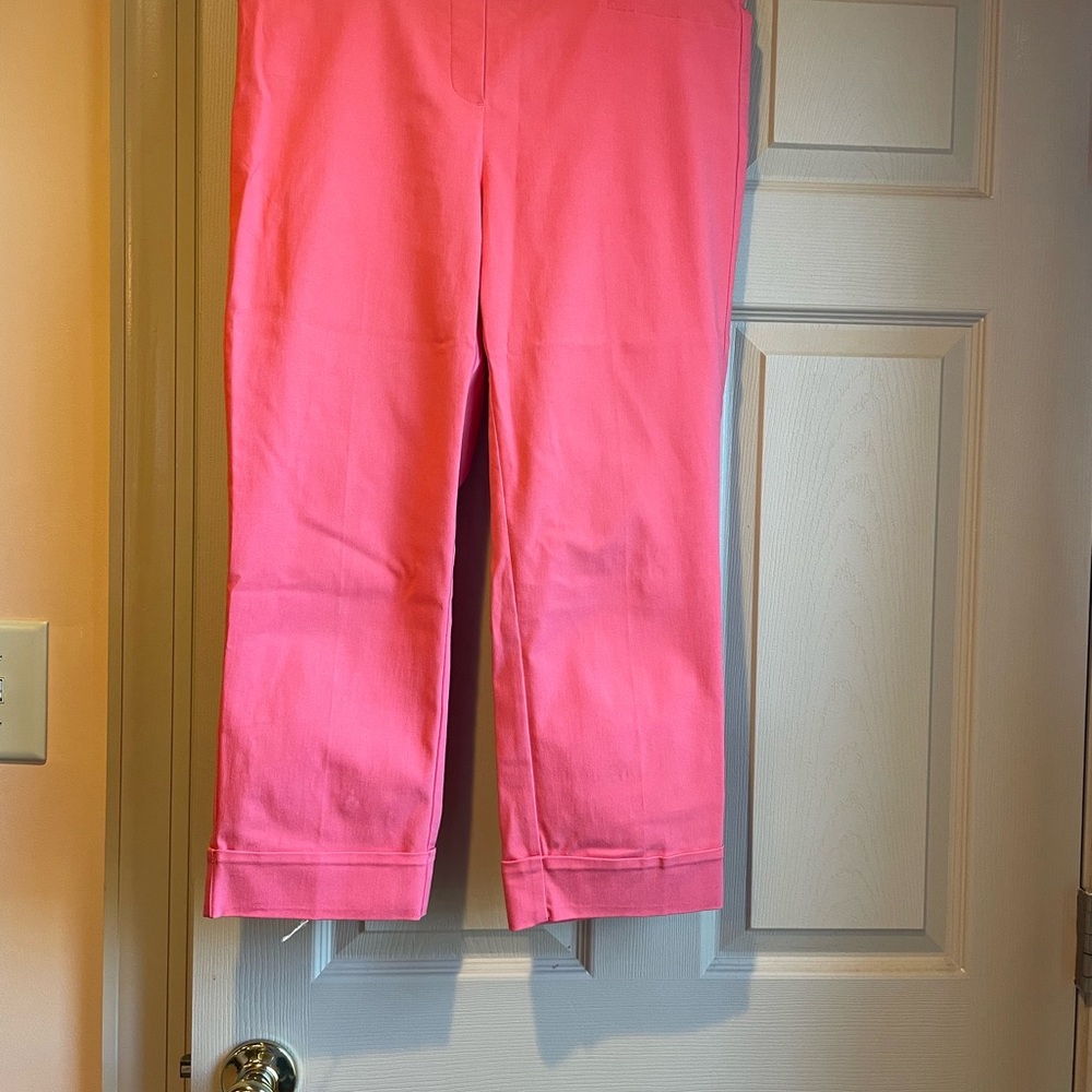 Rafaella Bright Coral Cropped Pants with Faux Pockets‎ and Zipper, Size 12